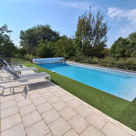 Villa La Noyeraie Saint-Aubin-de-Nabirat